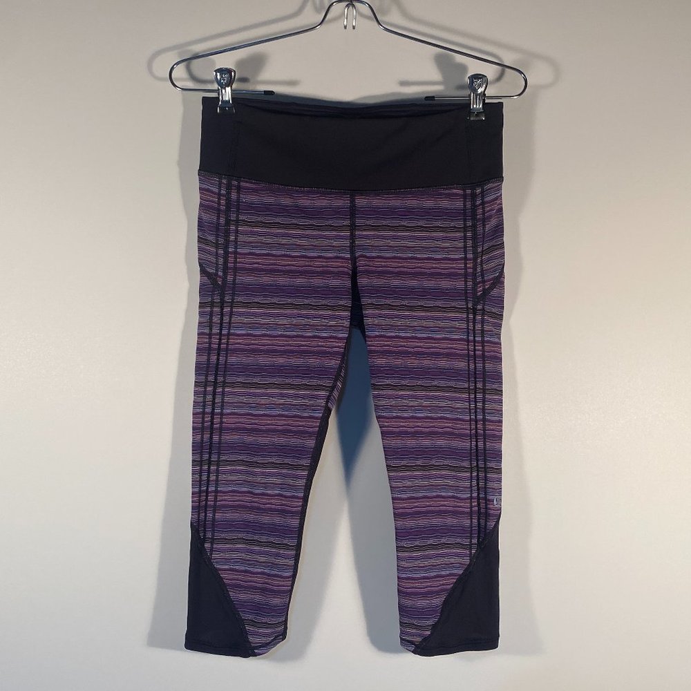 Lululemon Multi-Color Striped Capri Leggings Women Size 6